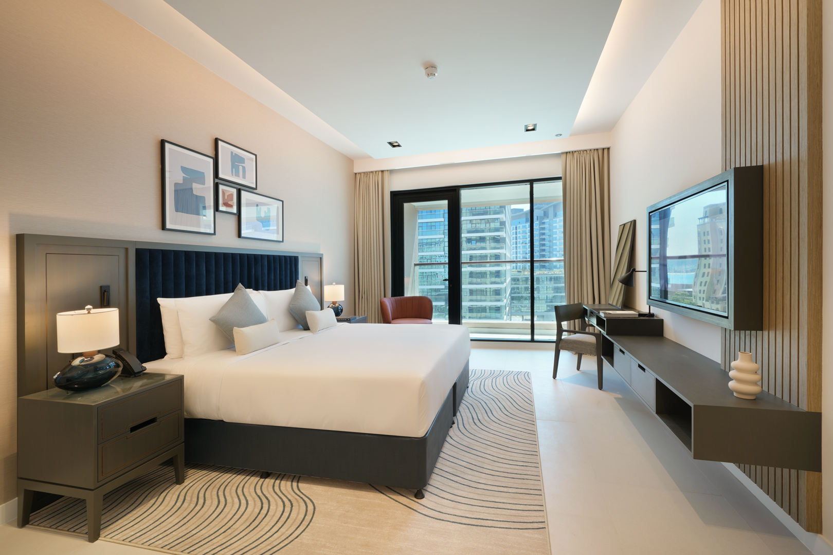 CMTP_Luxury_One_Bedroom_with_balcony_01